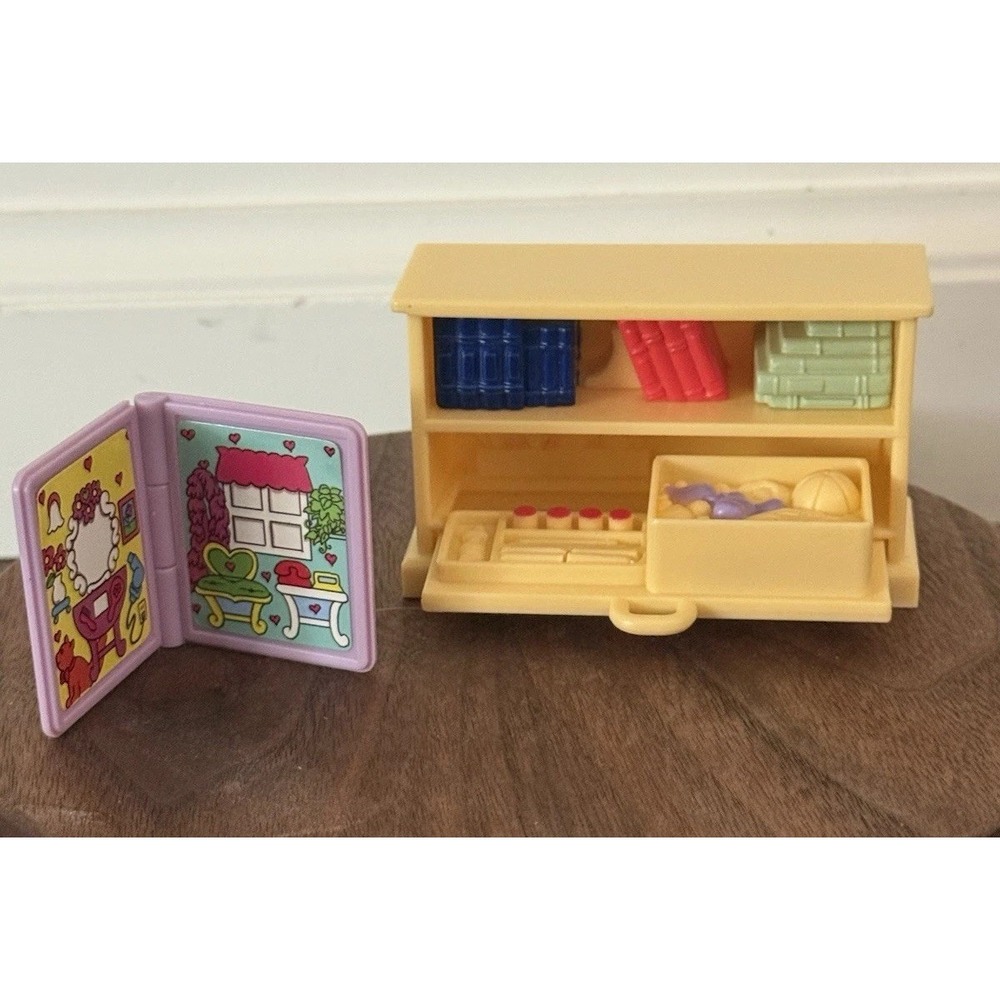 Fisher-Price Loving Family Dollhouse Yellow Bookshelf w/Pullout + Folding Book